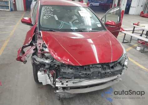 2017 Toyota Prius Three z USA, uszkodzony, nr VIN JTDKARFUXH3541832